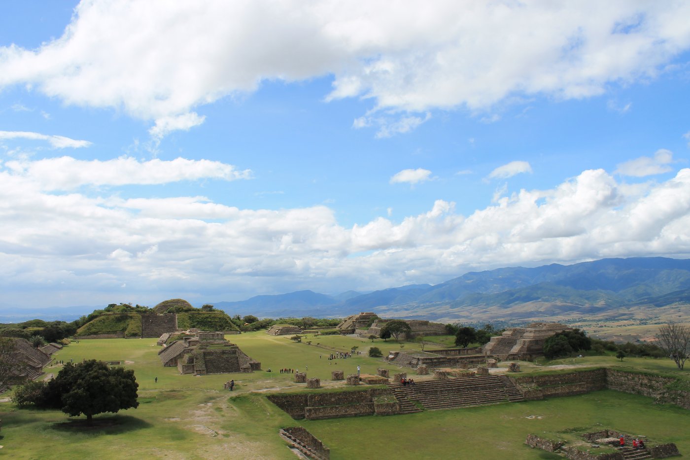 Monte Albán: The Stone ‘Dancers’ That Are Really the Slain