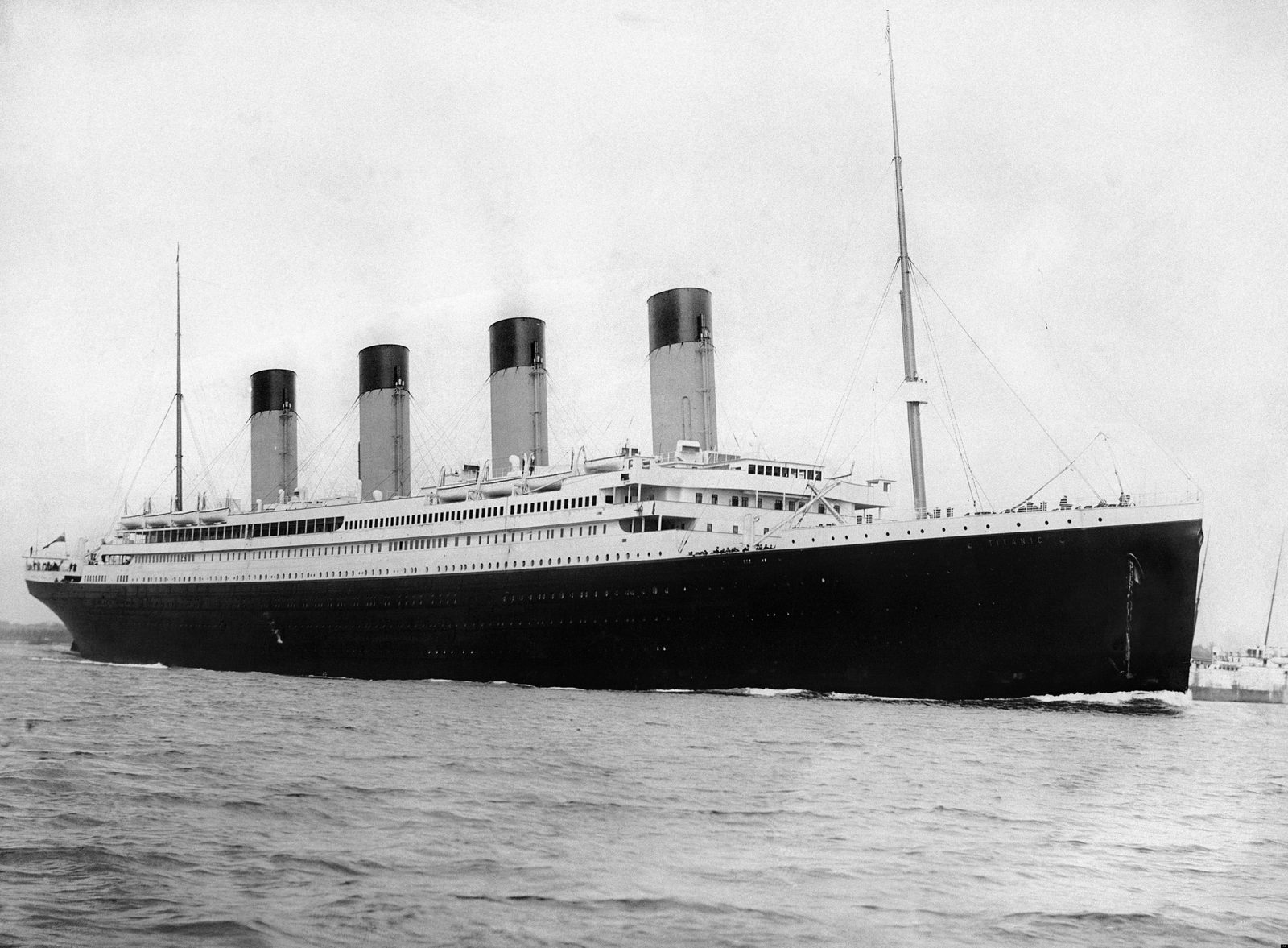 The Sinking of the Titanic: Unsinkable Dreams Meet the Atlantic