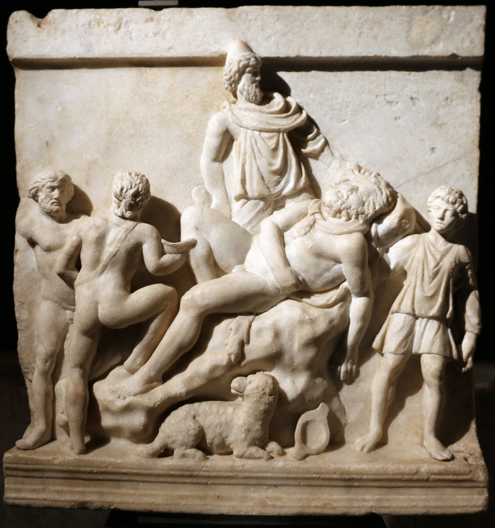 Greek vase showing Odysseus blinding the Cyclops