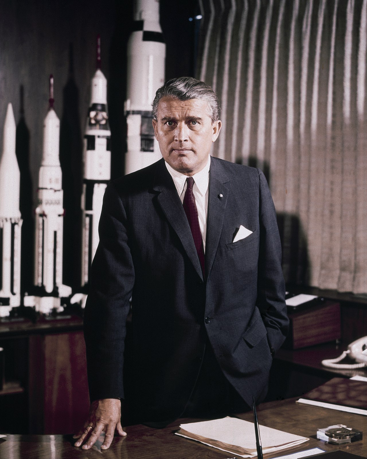 Portrait of Wernher von Braun as director at NASA